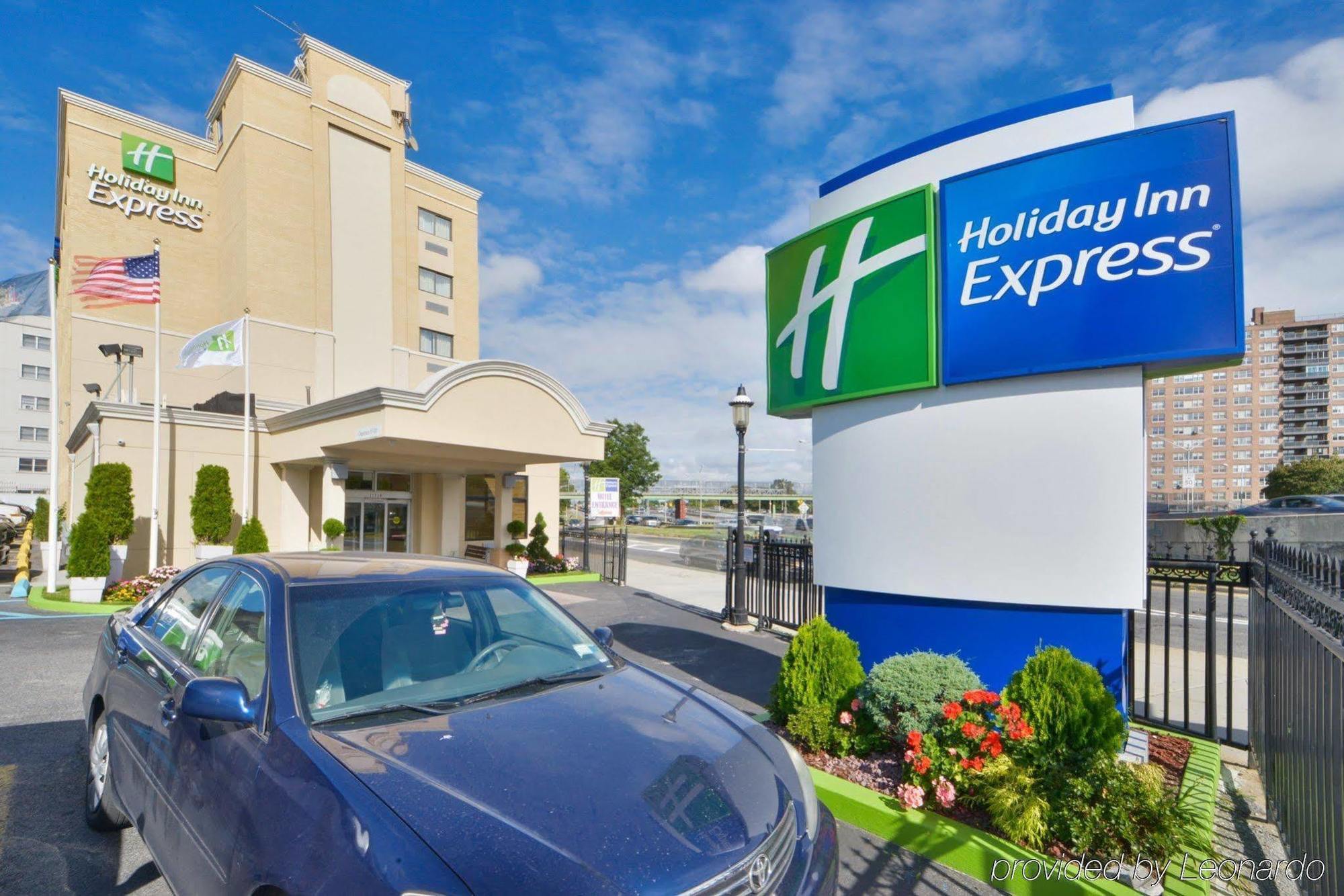 Holiday Inn Express Laguardia Airport, An Ihg Hotel Νέα Υόρκη Εξωτερικό φωτογραφία