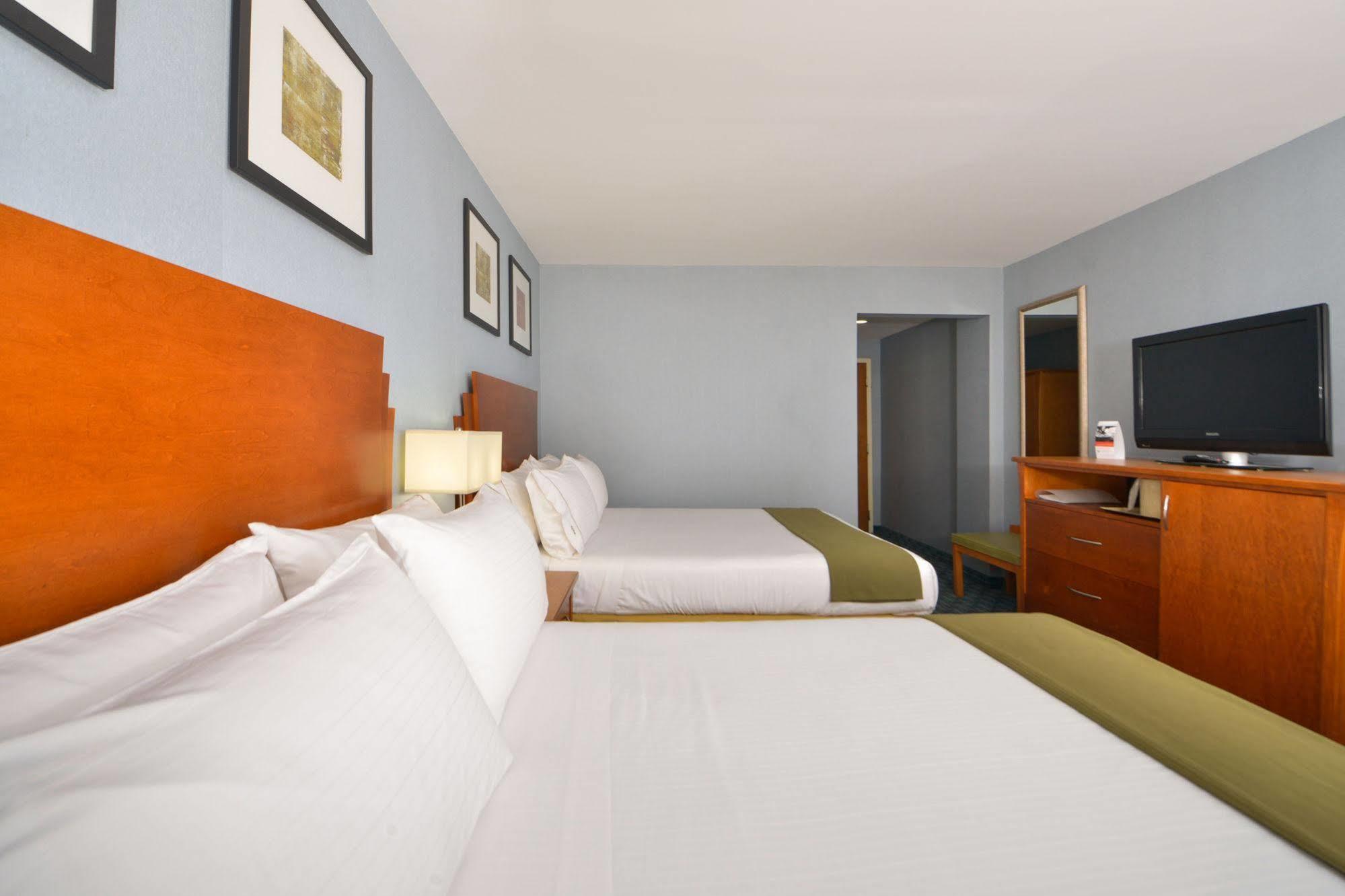 Holiday Inn Express Laguardia Airport, An Ihg Hotel Νέα Υόρκη Εξωτερικό φωτογραφία